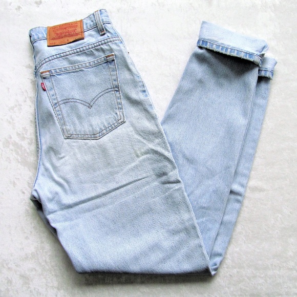 Levi's Denim - Vintage Levis 512 slim fit mom jeans high rise
